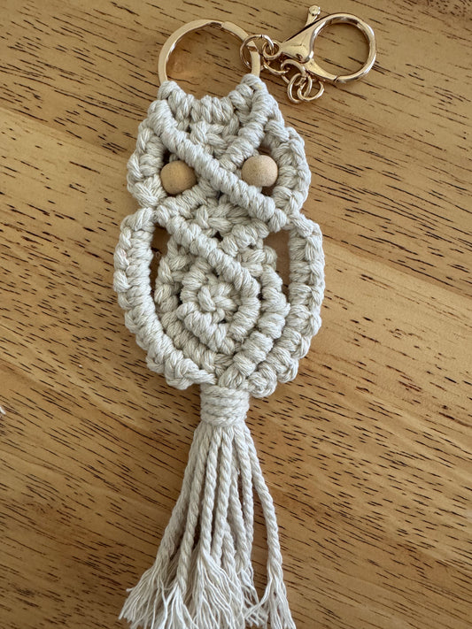 Macrame Owl key ring